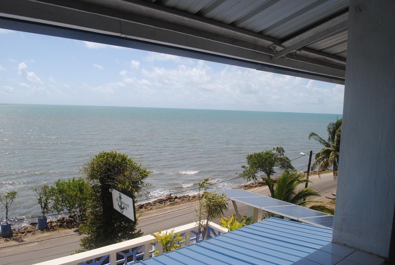 The Sea Front Inn Пунта-Горда Экстерьер фото
