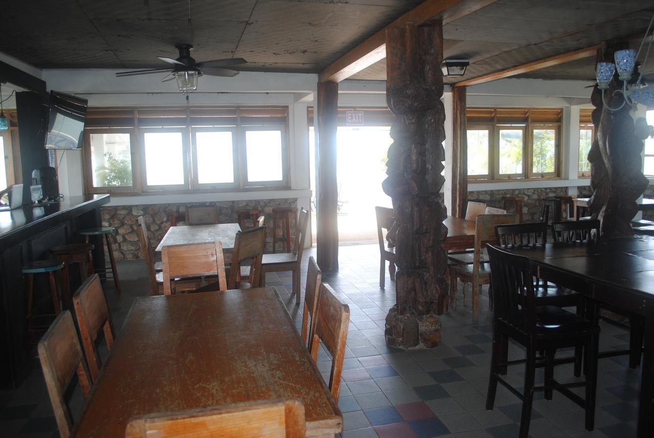 The Sea Front Inn Пунта-Горда Экстерьер фото